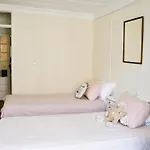 Azulejos Cais Sodre B&B