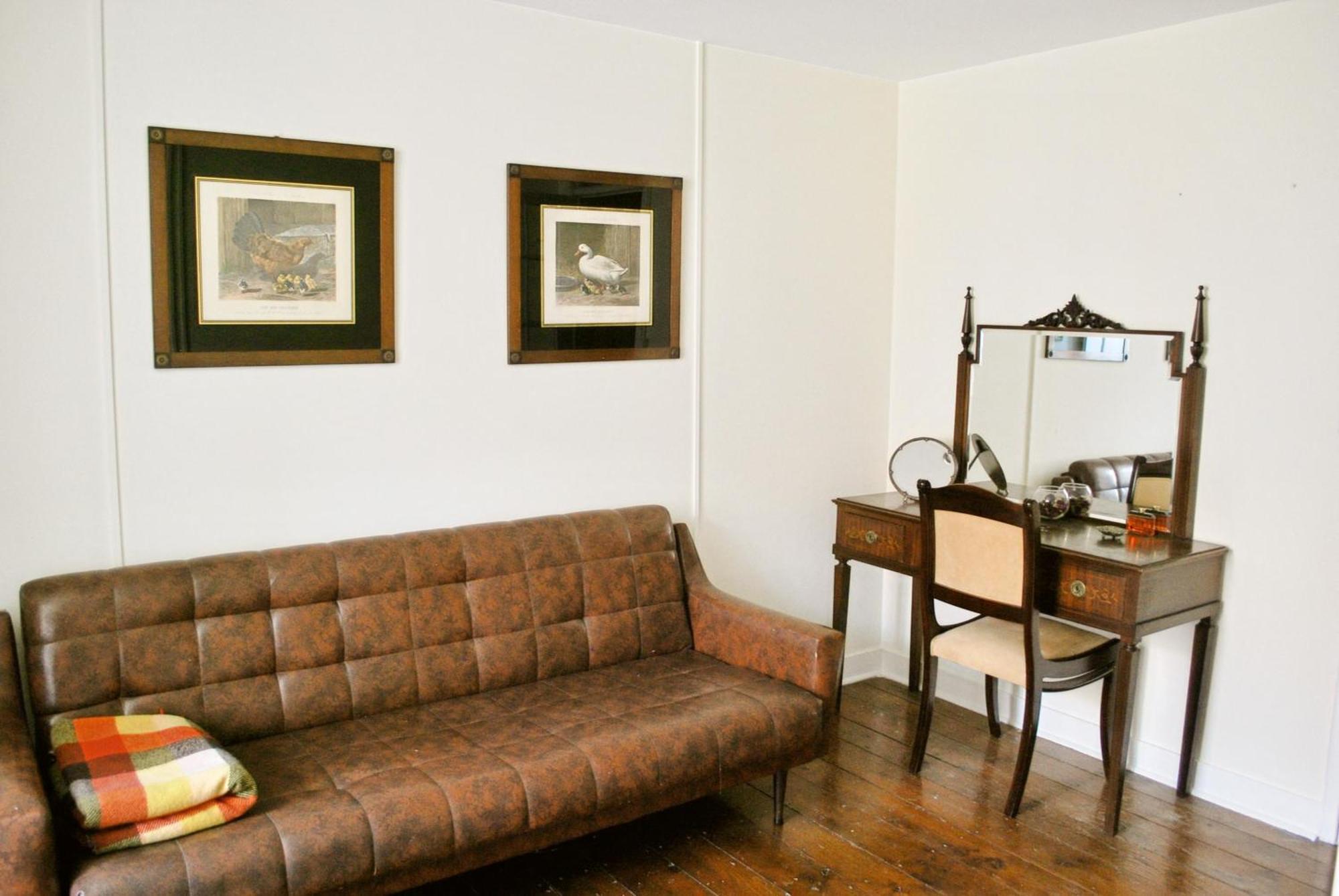 Azulejos Cais Sodre 3*